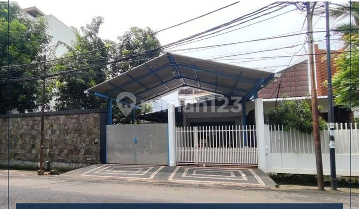 Dijual Cepat - Rumah Tinggal Jarang Ada Lokasi Di Jalan Utama Dan Lingkungan Nyaman Di Jakarta Barat Dijual Cepat - Rumah Tinggal Jarang Ada Lokasi Di Jalan Utama Dan Lingkungan Nyaman Di Jakarta Barat