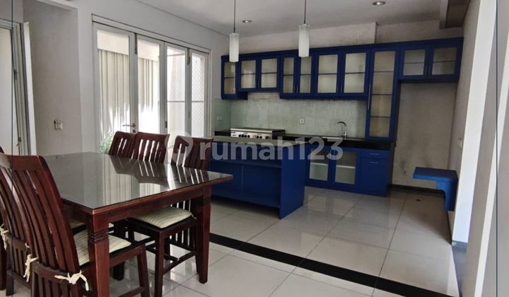 For Rent Quick - Semi Furnished House with Swimming Pool, 5+1 Bedrooms, 3+1 Bedrooms in Kebayoran Baru, South Jakarta