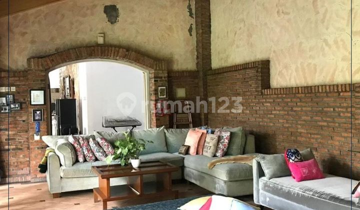 Dijual Cepat - Rumah Bagus Siap Huni Lokasi Strategis Lebar Jalan 2 Mobil & Bisa Kpr Di Pejaten Barat, Jakarta Selatan Dijual Cepat - Rumah Bagus Siap Huni Lokasi Strategis Lebar Jalan 2 Mobil & Bisa Kpr Di Pejaten Barat, Jakarta Selatan