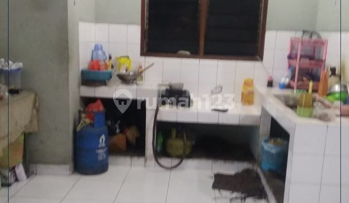 Dijual Murah - Rumah Kost Lokasi Sangat Strategis Dekat Pasar, Terminal, Universitas & Bisa KPR Di Grogol, Jakarta Barat 2