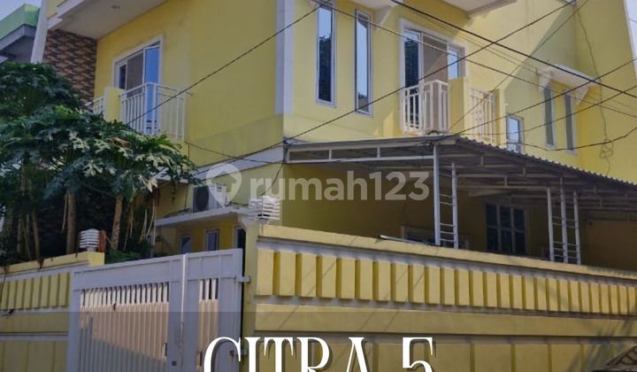 For Sale Cheap House Corner Position Ready to Occupy in Citra 5, West Jakarta