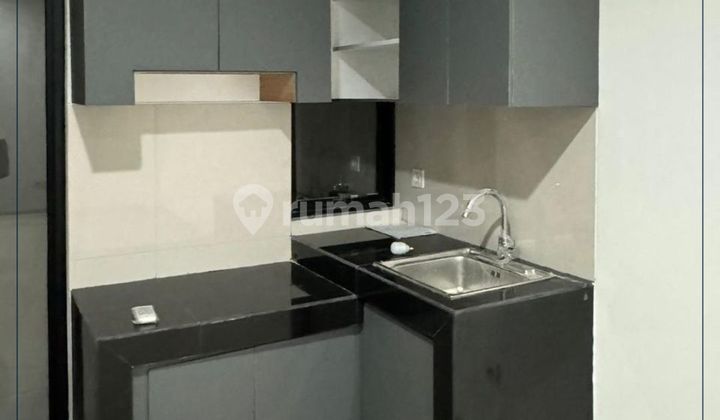 Dijual Cepat Apartemen Condo House Semi Furnished Lokasi Strategis Di Apartemen Green Royal Condo House, Jakarta Barat 1