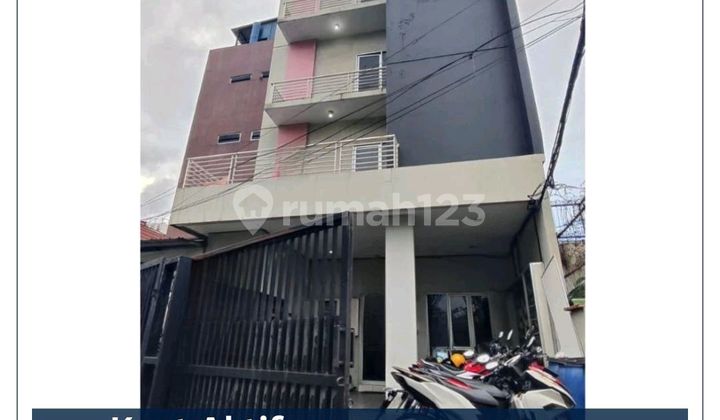 Dijual Cepat Rumah Kost Aktif Posisi Hoek Lokasi Sangat Strategis di Tanjung Duren, Jakarta Barat 1