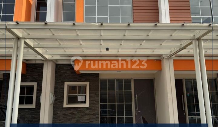 Dijual Cepat - Rumah Tinggal Siap Huni Lingkungan Nyaman Sangat Strategis Di Jakarta Utara
