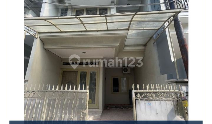 Dijual Murah - Rumah Tinggal Siap Huni Semi Furnished Bangunan 3 Lantai Lokasi Sangat Startegis & Bisa KPR Di Tanjung Duren, Jakarta Barat