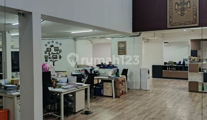 Quick Sale - Strategic Business Property Location by Main Road & KPR Available in South Jakarta 2