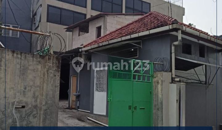 Dijual Cepat - Rumah Kost-kostan Sangat Strategis Row Jalan 2 Mobil & Bisa Kpr Di Karet Kuningan, Setiabudi 1