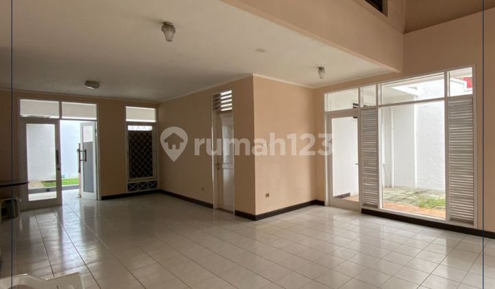 Dijual Cepat Rumah Bagus Siap Huni SHM On Hand Sangat Stratgegis Di Kebayoran Baru, Jakarta Selatan