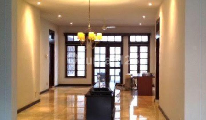For Quick Sale - Nice Move-in Ready House in a Very Strategic Location with Multiple Access & KPR Available in Cipete, South Jakarta