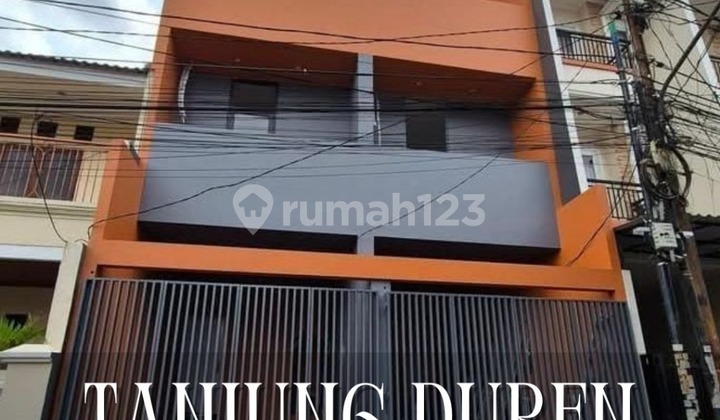 Dijual Cepat Brand New House Bebas Banjir Sangat Strategis di Tanjung Duren, Jakarta Barat Dijual Cepat Brand New House Bebas Banjir Sangat Strategis di Tanjung Duren, Jakarta Barat