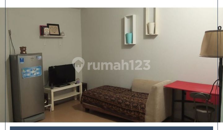 Cheap Sale - Semi Furnished Low Floor Apartment in South Jakarta
