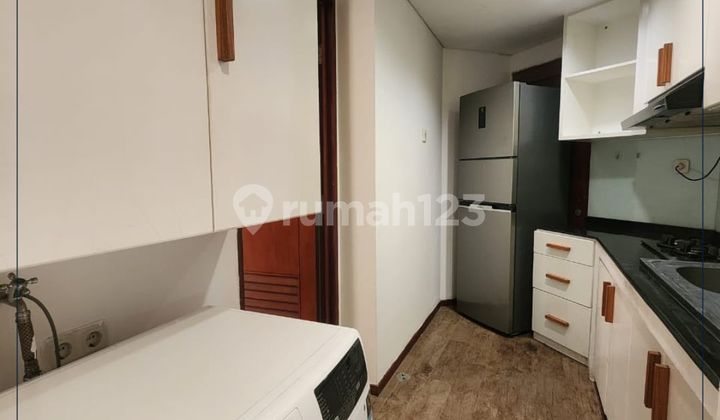 Dijual Murah - Apartemen 2BR Lantai Rendah Semi Private Lift View Tribeca Di Jakarta Barat 2