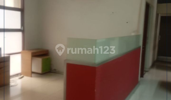 Disewa Cepat - Rumah Komersial Lokasi Sangat Strategis Cocok Untuk Office / Resto / Cafe Di Kebayoran Baru, Jakarta Selatan 2
