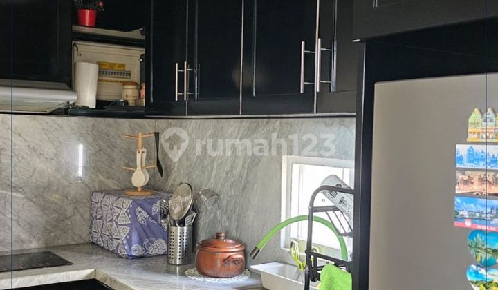 For Quick Sale - 3BR Semi-Furnished Apartment with Many Facilities, Mid Floor, Garden View in Tangerang 2