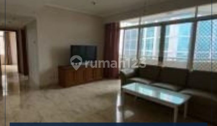 Dijual Murah - Apartemen 3BR Full Furnished Lantai Rendah View City & Bisa KPR Di Apartemen Slipi, Jakarta Barat