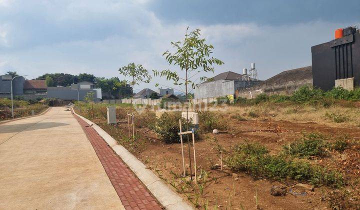 Rumah Asri Terawat di Podomoro Park Bandung,Semi furnish 2