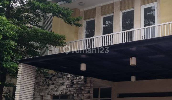 Rumah 2 Lantai Bagus Unfurnished di Grand Orchard , Kelapa Gading, Jakarta Utara 1