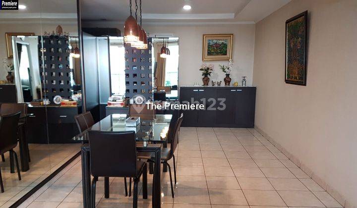 Apartement Apartement French Walk @ Mall Of Indonesia 3 BR Bagus 2