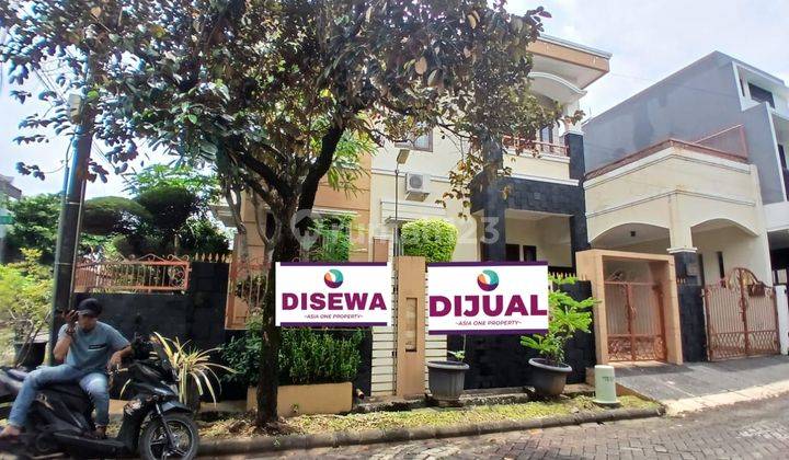 Dijual Rumah Cantik  di Kawasan Bergengsi Kemang Pratama, Bekasi 1