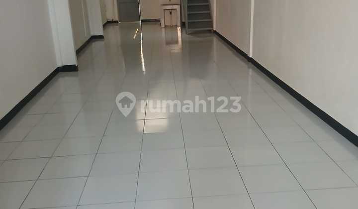 Disewakan 2 Unit Ruko Terpisah Bersampingan (Bukan Gandeng) Di Pekayon, Bekasi 2