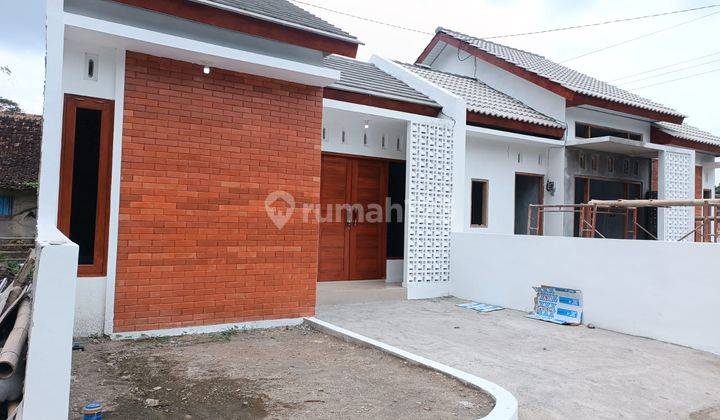 Wow, beli rumah modern dekat Abhayagiri cuma 300 jt-an siap KPR 2