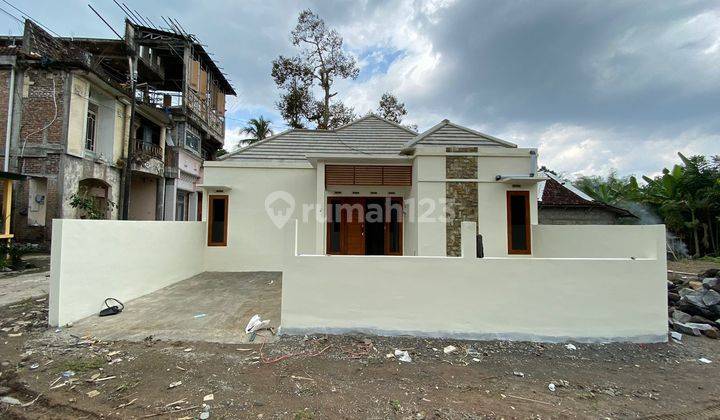 Rumah Minimalis Dekat Pemda Sleman, Strategis Dan Nyaman Mulai 500 Jt An 1