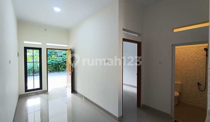 Rumah 600 Jutaan Dekat Uii! Halaman Luas & Potensi Investasi Tinggi 2