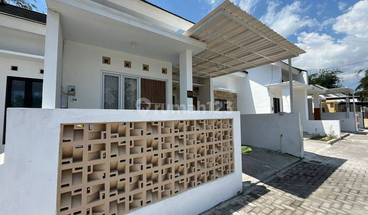 Rumah Modern Dalam Perumahan 400 Jt an di Sleman Utara 2