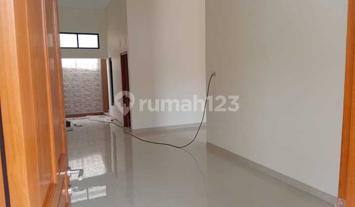 Promo Rumah Cantik di Wedomartani, Harga Masih bisa Nego!