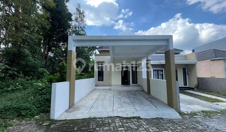 Hunian Murah di Bawah 700 Juta-An Lokasi Strategis Selatan Kampus Uii Kaliurang Hunian Murah di Bawah 700 Juta-An Lokasi Strategis Selatan Kampus Uii Kaliurang