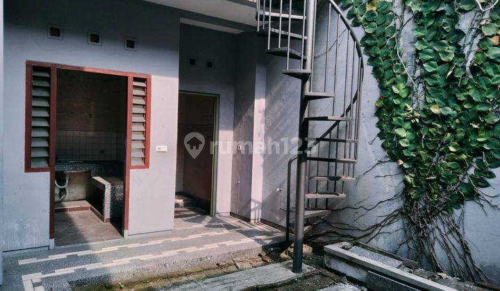 Rumah Strategis Cocok Untuk Office di Sayap Burangrang Bandung 2