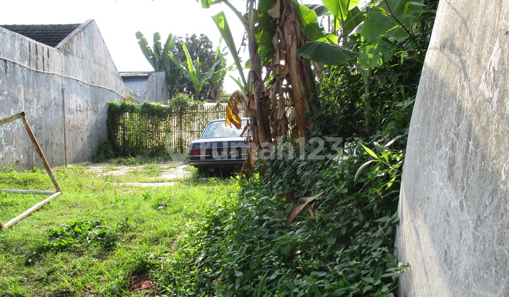 FOR QUICK SALE Residential and Commercial Plots in Cemara Cipageran Komp. Kolonel Masturi, Cimahi