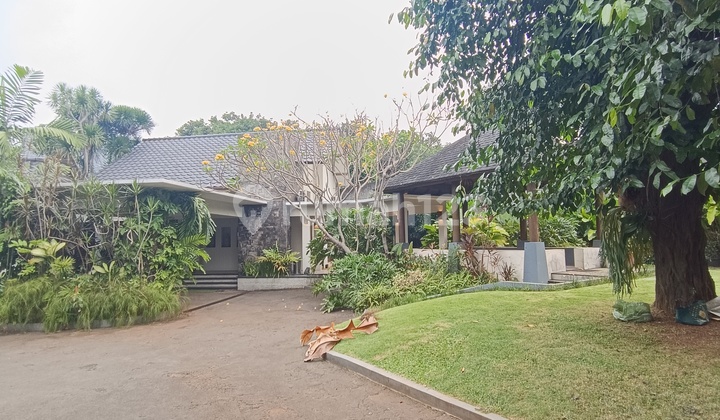 Rumah Ressortdi Area Cipete/cilandak Barat, Jakarta Selatan 2