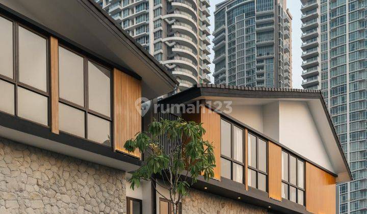 Rumah Modern Minimalis di Townhouse Area Kemang, Jakarta Selatan 2