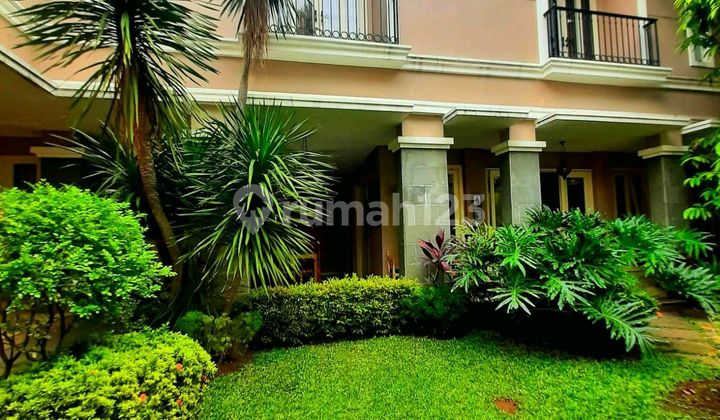 For Sale Guest House (actively Operating) In a Comfortable & Quiet Neighborhood In Kemang