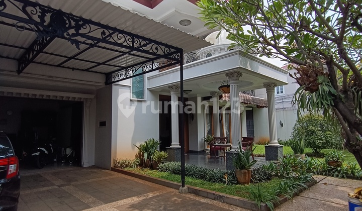 Rumah Classicdi Area Bangka, Jakarta Selatan 2