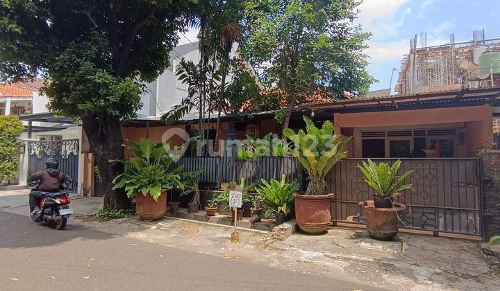 Jual Lahan Bonus Rumah Di Kebayoran Baru, Dekat Gandaria City Dan Senayan