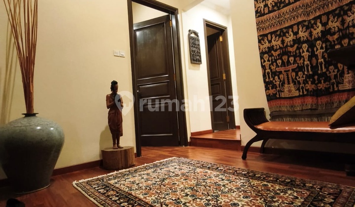 [Harga Bagus] Rumah Mewah Siap Huni, Area Elite Cilandak 2