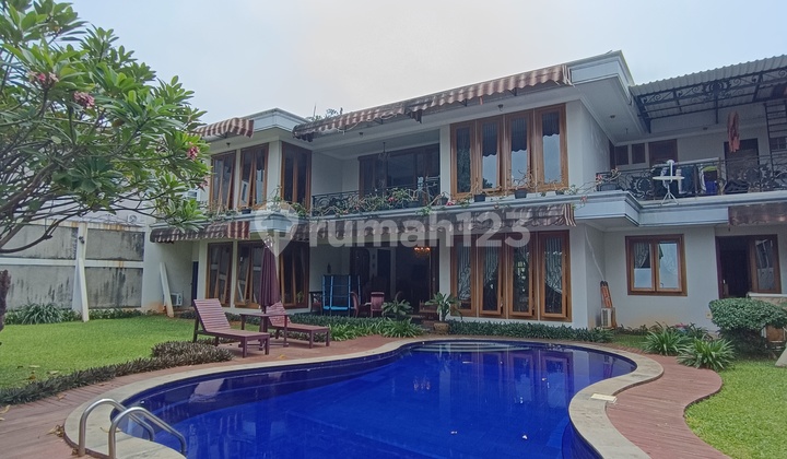 Rumah Classicdi Area Bangka, Jakarta Selatan Rumah Classicdi Area Bangka, Jakarta Selatan