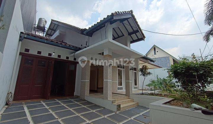 Rumah Klasik Di Area Pakubuwono, Kebayoran Baru, Jakarta Selatan 1