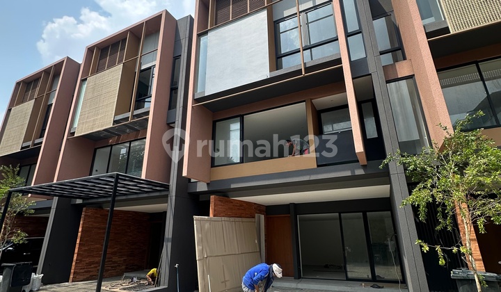 Rumah Baru Townhouse Area Jeruk Purut, Cilandakrumah Minimalis Design By Studio Kas