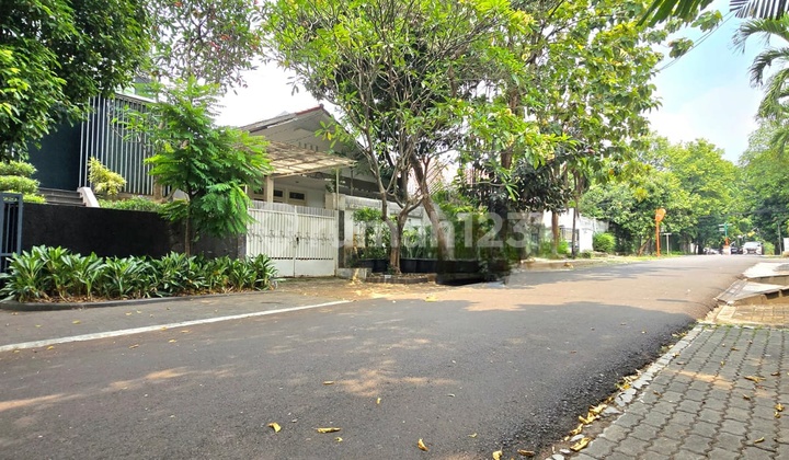 Rumah Klasik Dalam Komplek Area Premium Pakubuwono,kebayoran Baru, Jaksel