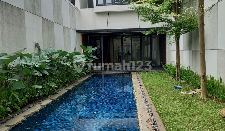 Rumah Modern Tropis Di Cipete-cilandak, Jakarta Selatan Rumah Modern Tropis Di Cipete-cilandak, Jakarta Selatan