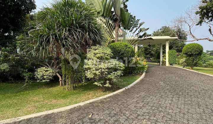 Rumah Vila Bandungdi Area Lebak Bulus 2