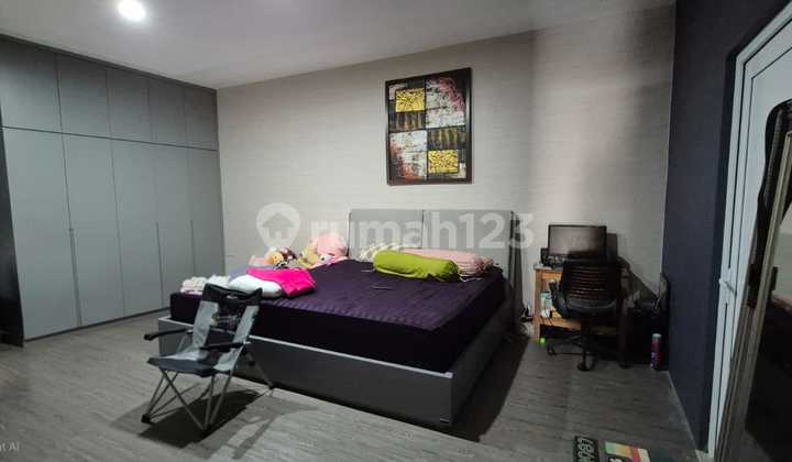 kamar tidur turun harga rumah cluster di