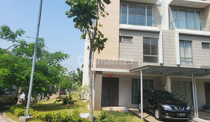 Disewa Rumah 3 Lantai Pik Jakarta Utara Murah 1