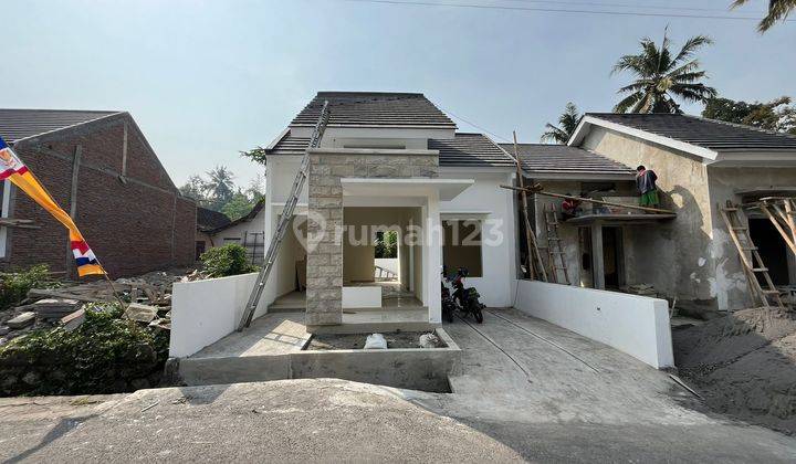 Rumah Dijogja Utara Lingkungan Asri Dan Nyaman Harga 400JTan 1