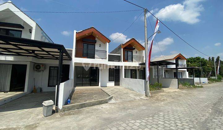 Rumah Gaya Eropa Dekat Candi Prambanan, Ada Mezzanine 1