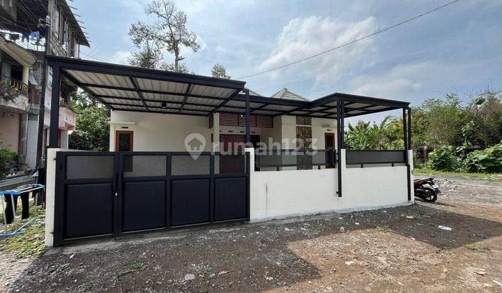 Rumah Modern Selatan Pemda Sleman Harga Bersaing, Tanah Luas 1