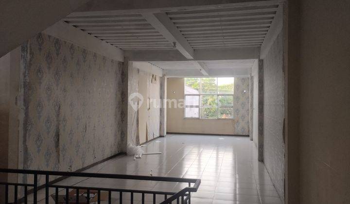 Ruko Tengah Kota Semarang Strategis Pusat Bisnis Pertokoan Dekat Pintu Tol Gayamsari Dekat Lik Kaligawe Disewakan Di Arteri Soekarno Hatta Gayamsari Semarang Timur